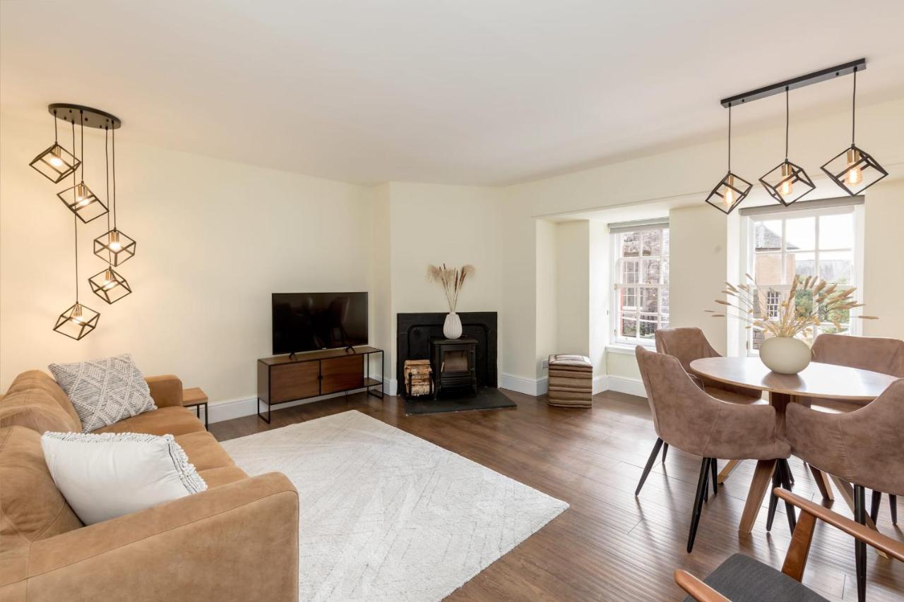 에든버러 Guestready - Elegant 2Br Period Flat In Oldtown 아파트 외부 사진